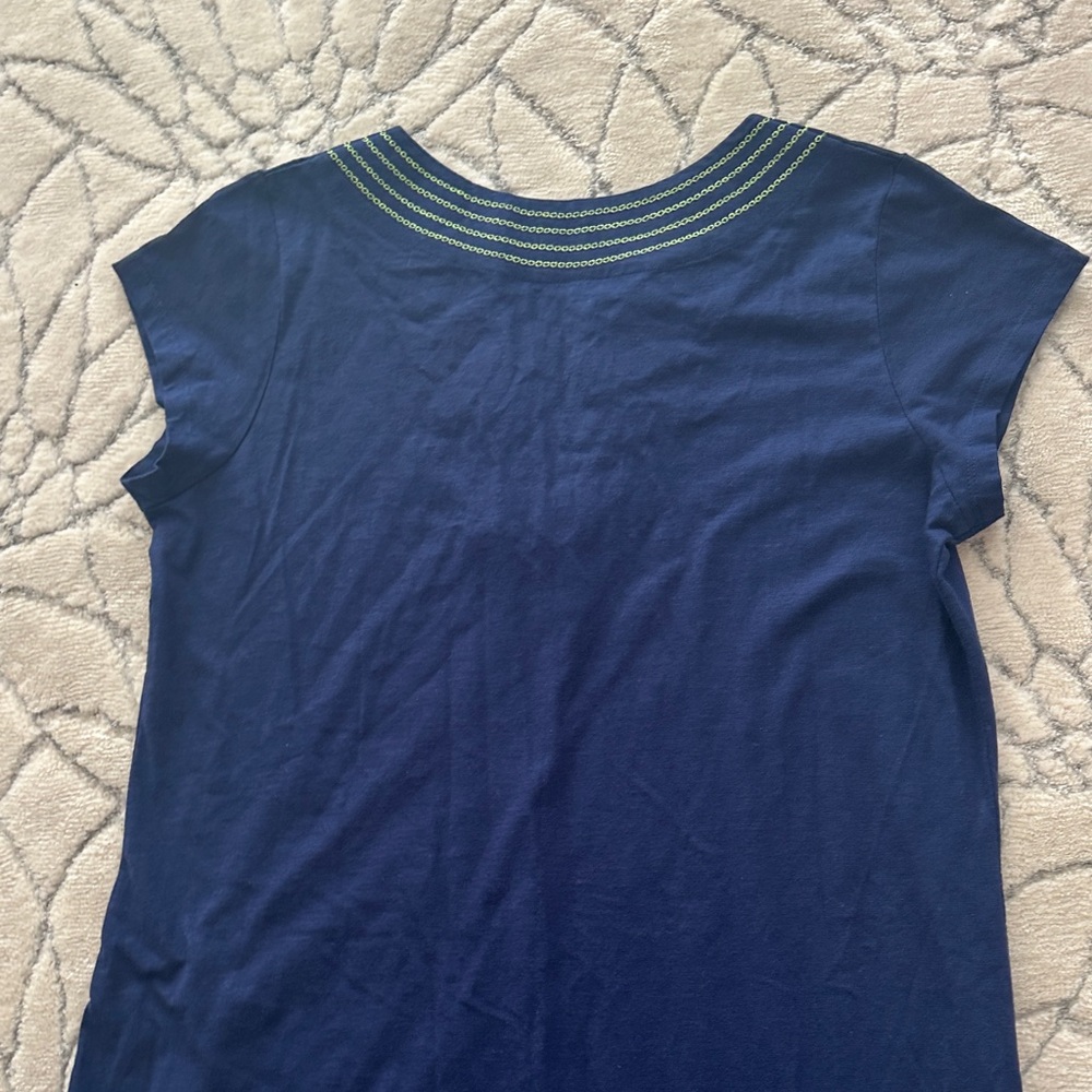 Chic Navy Blue Midi Dress with Embroidered Detail - Picture 8 of 10